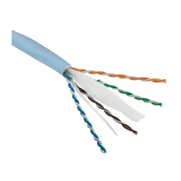 Connecting ground wires between cable trays