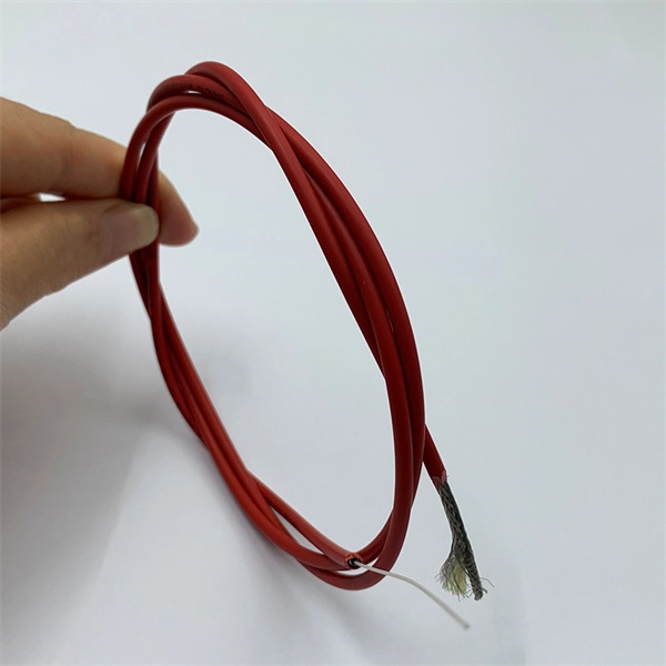 External Fiber Optic Patch Cord Connection Method