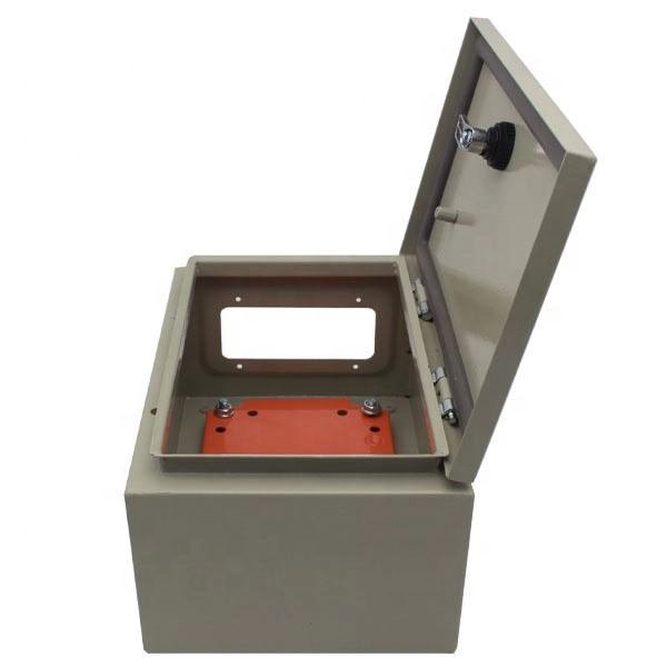 Photovoltaic combiner boxes can be customized to your needs