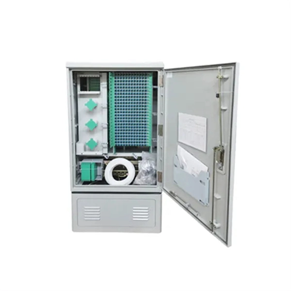 Is it okay to put fiber optic cables in a five-hole panel How should they be placed